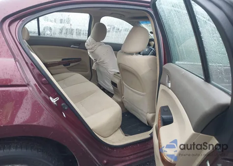 2010 Honda Accord 2.4 Ex из США, поврежденный, VIN 1HGCP2F73AA003853